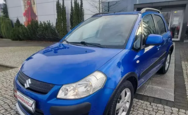 SUZUKI Sx4 