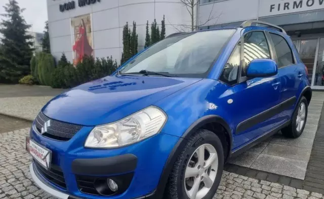 SUZUKI Sx4 