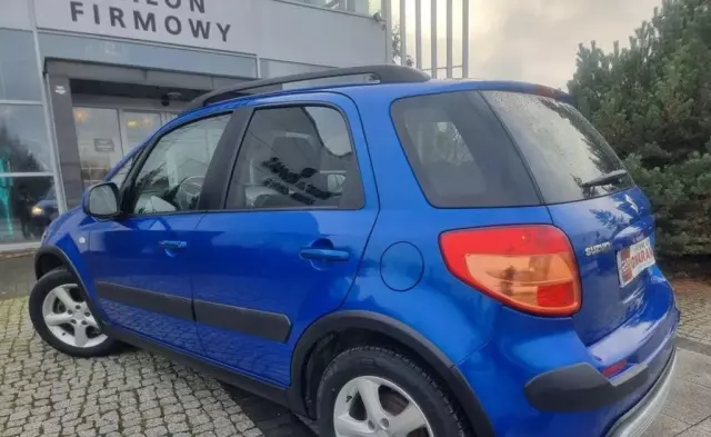 SUZUKI Sx4 