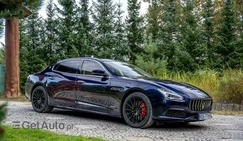 MASERATI Quattroporte 