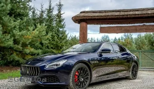 MASERATI Quattroporte 