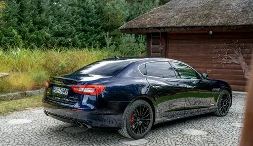 MASERATI Quattroporte 