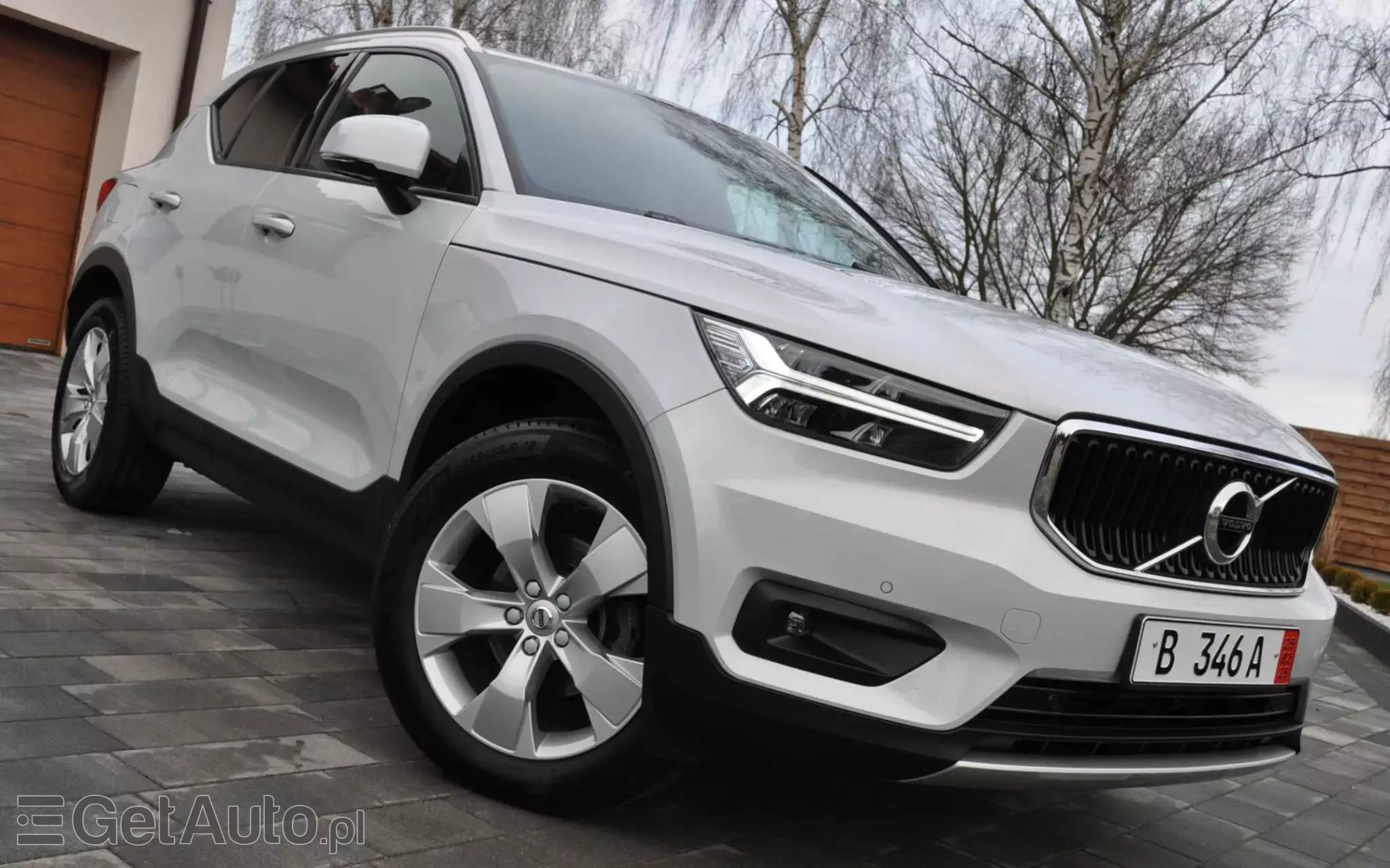 VOLVO XC 40 D3 Momentum Pro