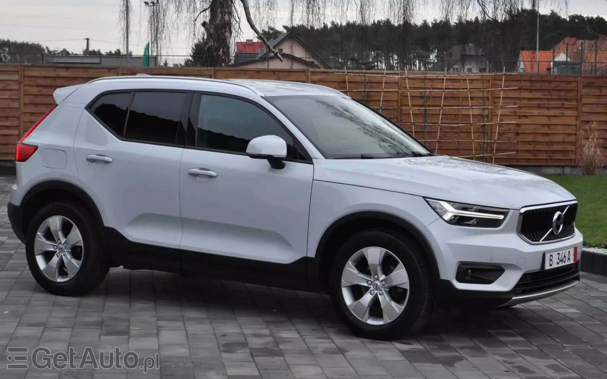 VOLVO XC 40 D3 Momentum Pro