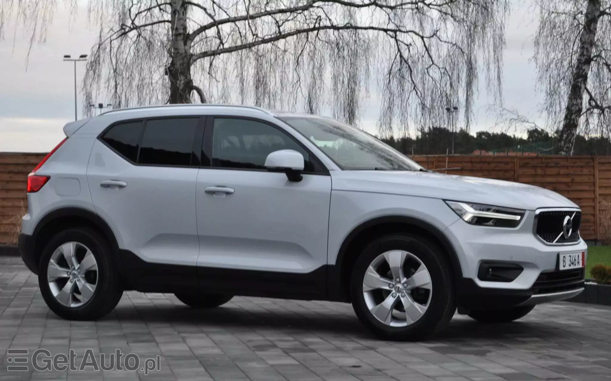 VOLVO XC 40 D3 Momentum Pro