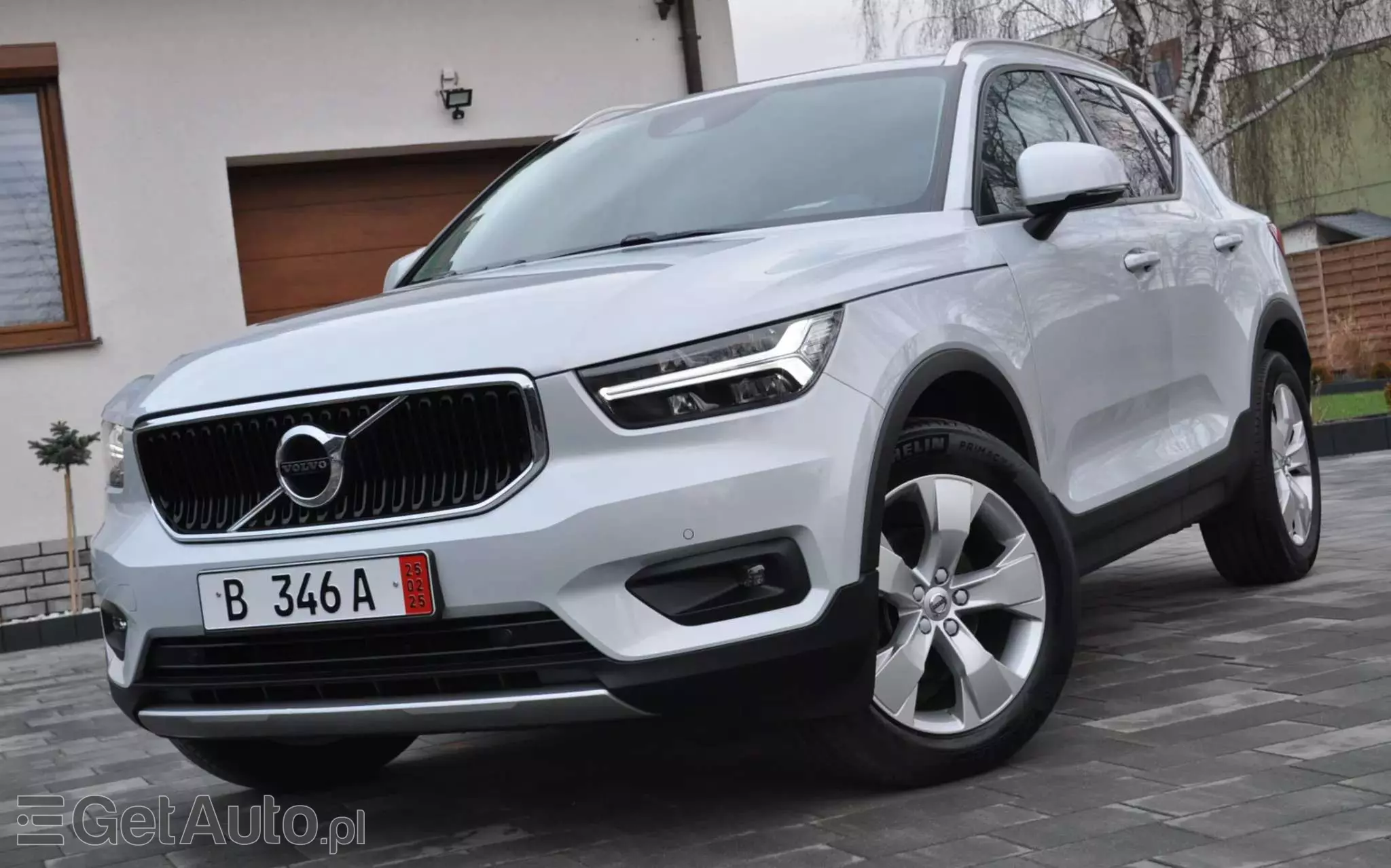 VOLVO XC 40 D3 Momentum Pro