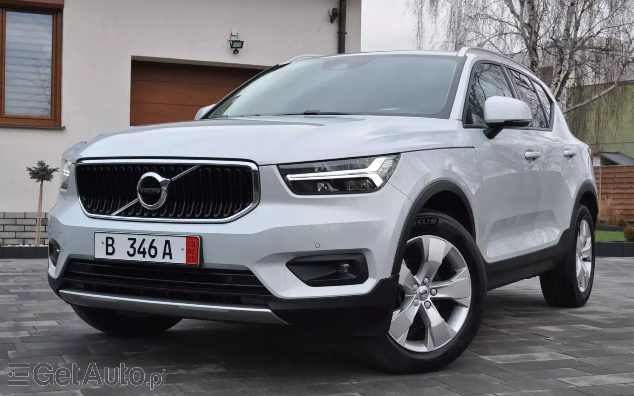 VOLVO XC 40 D3 Momentum Pro