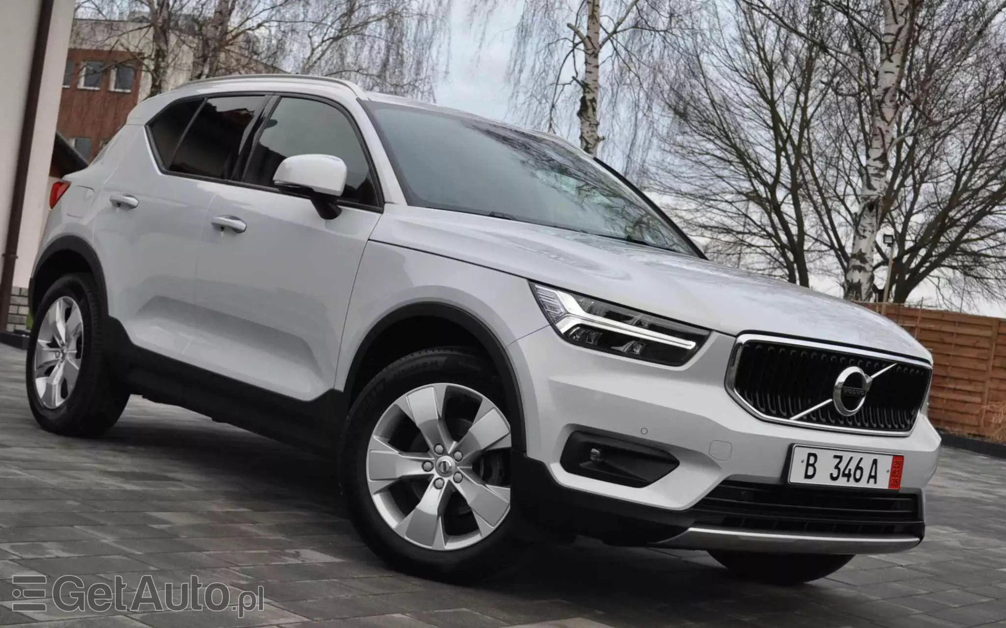 VOLVO XC 40 D3 Momentum Pro