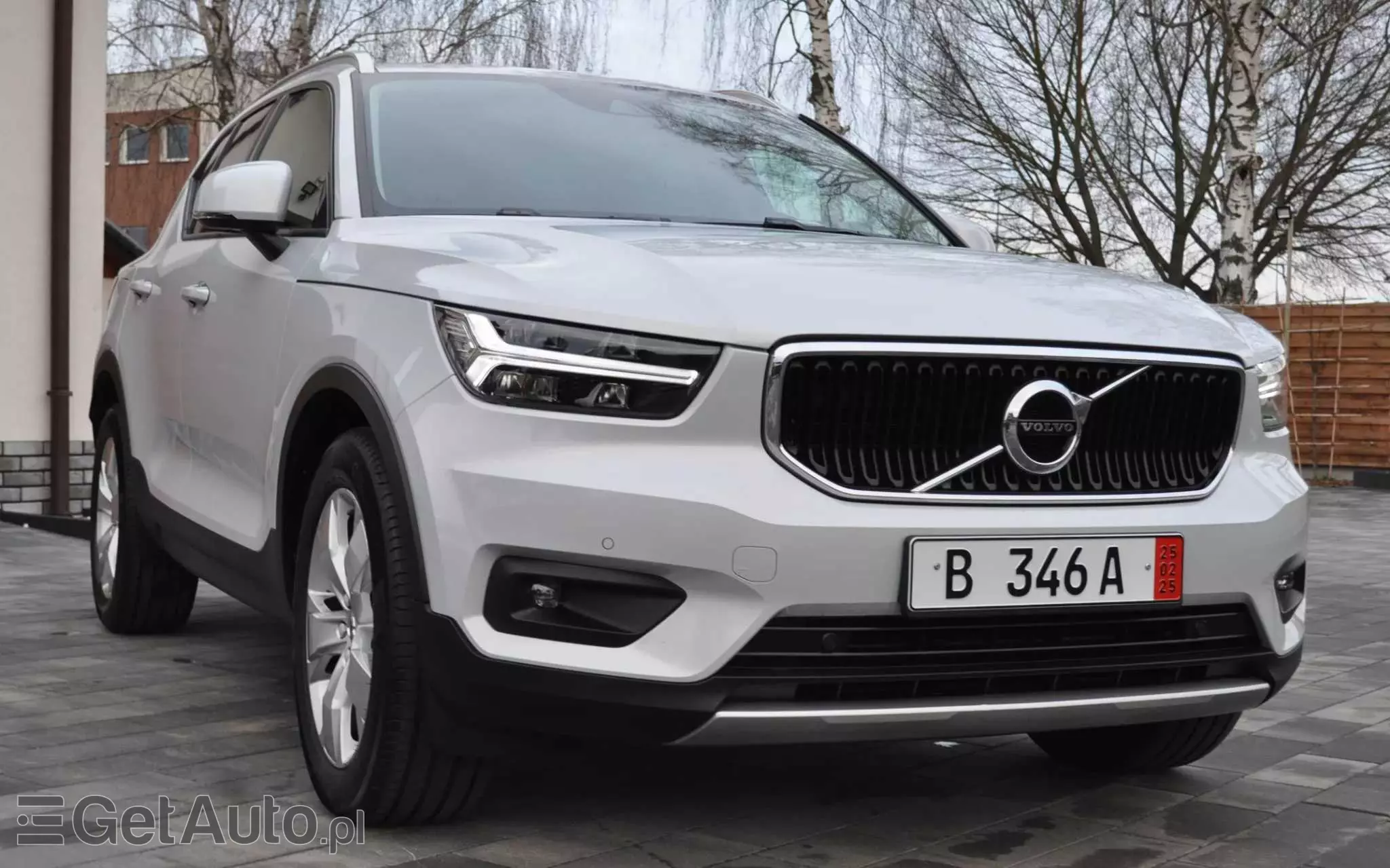 VOLVO XC 40 D3 Momentum Pro