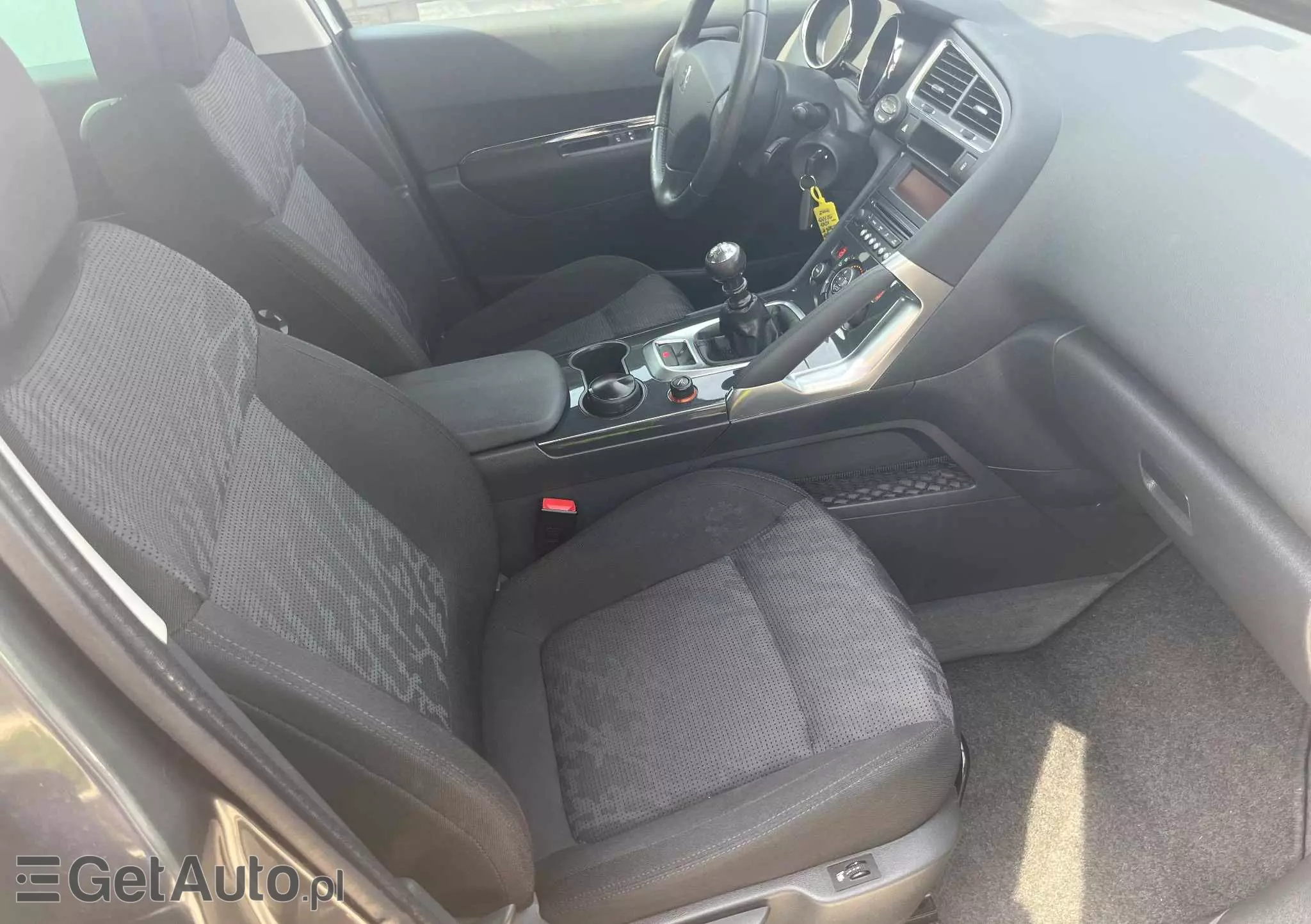 PEUGEOT 3008 HDi FAP 150 Platinum