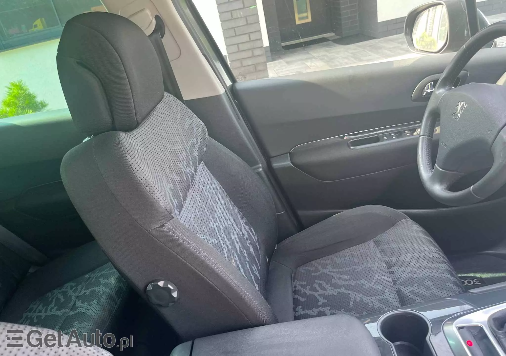 PEUGEOT 3008 HDi FAP 150 Platinum