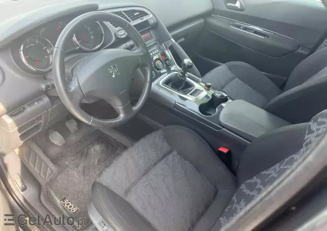 PEUGEOT 3008 HDi FAP 150 Platinum