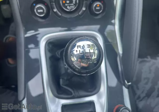 PEUGEOT 3008 HDi FAP 150 Platinum