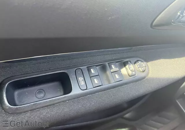 PEUGEOT 3008 HDi FAP 150 Platinum