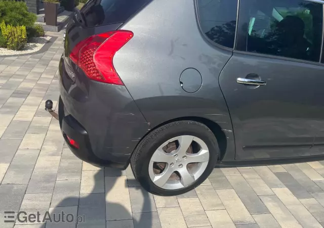 PEUGEOT 3008 HDi FAP 150 Platinum