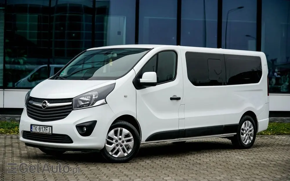 OPEL Vivaro 