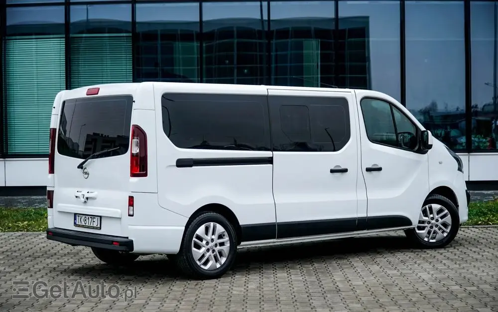 OPEL Vivaro 