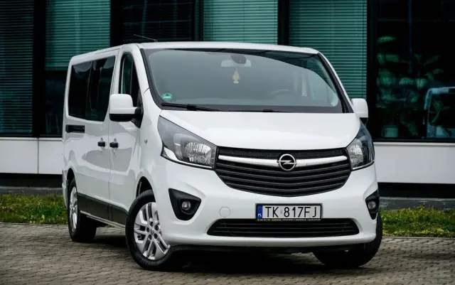 OPEL Vivaro 