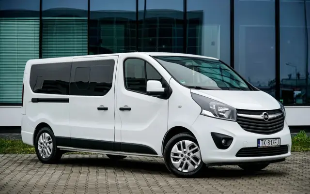 OPEL Vivaro 