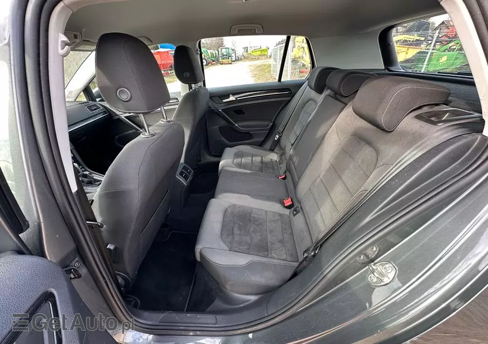 VOLKSWAGEN Golf 2.0 BlueTDI DSG Highline