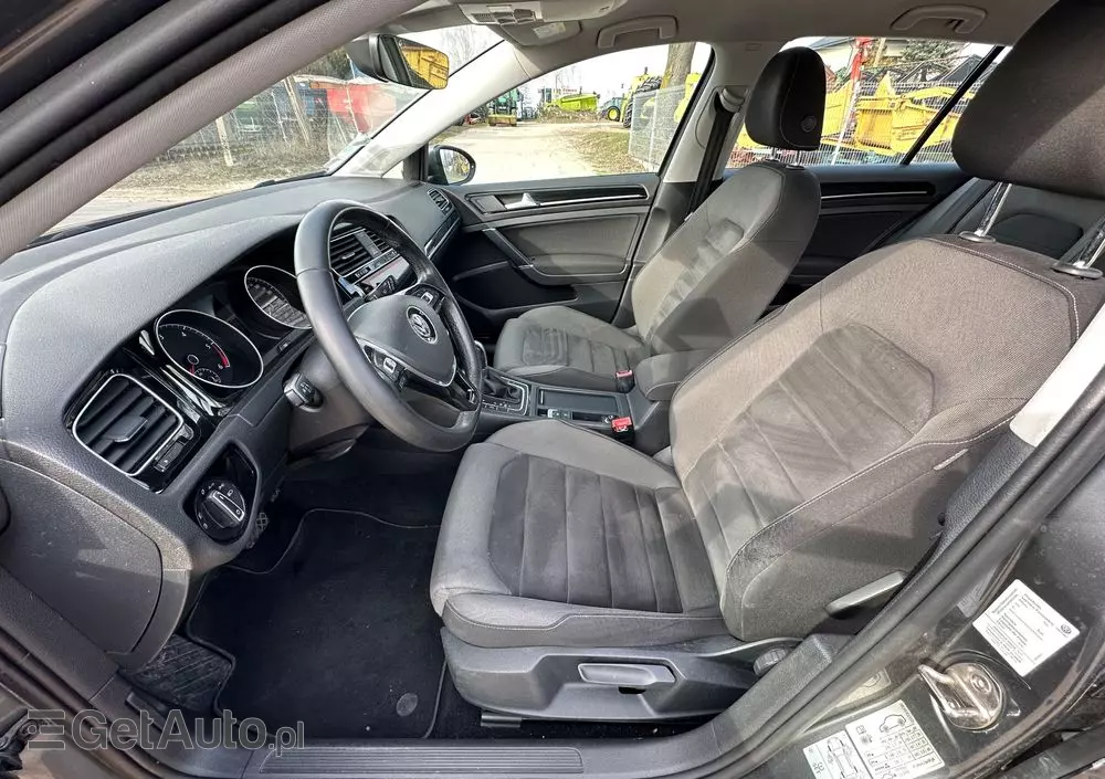 VOLKSWAGEN Golf 2.0 BlueTDI DSG Highline