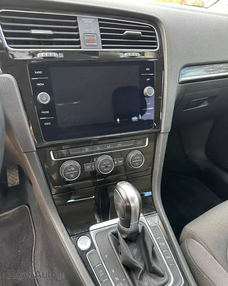 VOLKSWAGEN Golf 2.0 BlueTDI DSG Highline