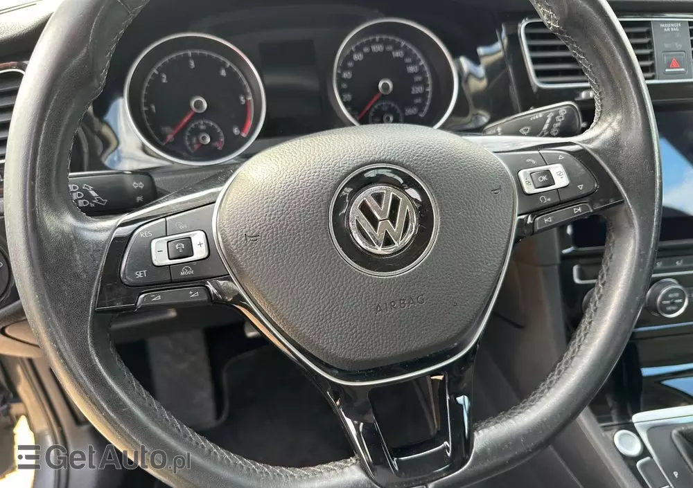 VOLKSWAGEN Golf 2.0 BlueTDI DSG Highline