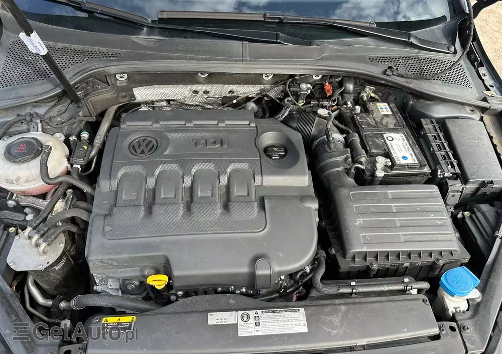 VOLKSWAGEN Golf 2.0 BlueTDI DSG Highline