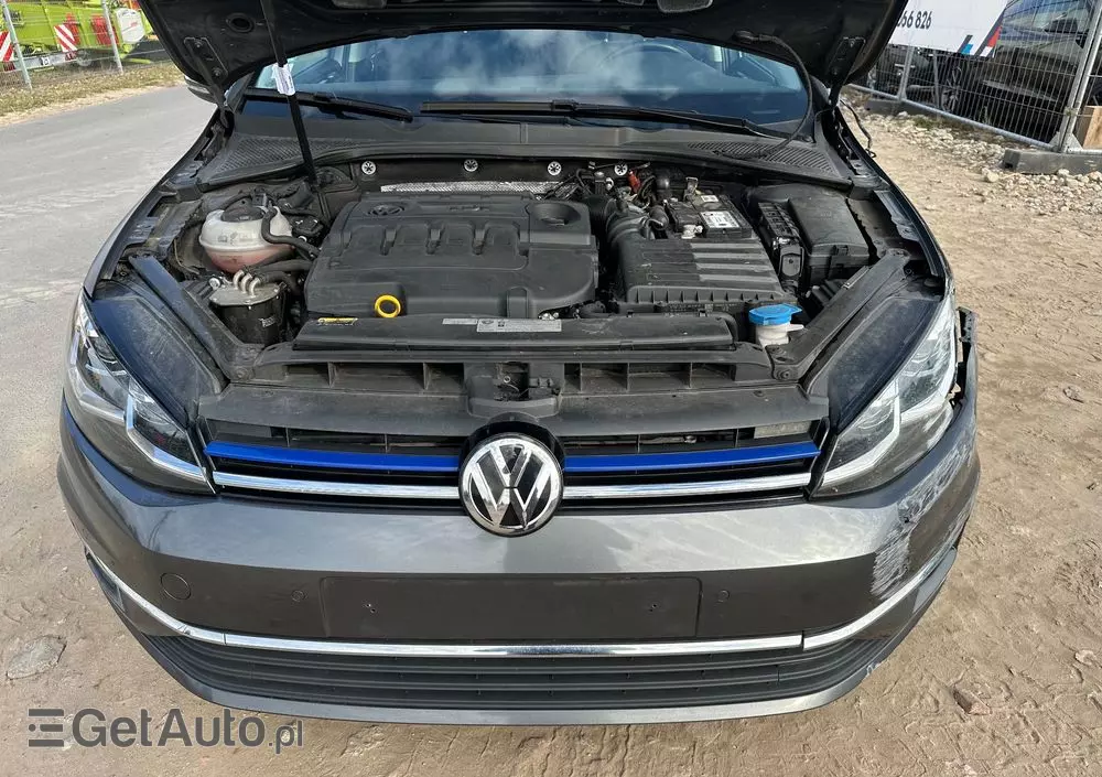 VOLKSWAGEN Golf 2.0 BlueTDI DSG Highline