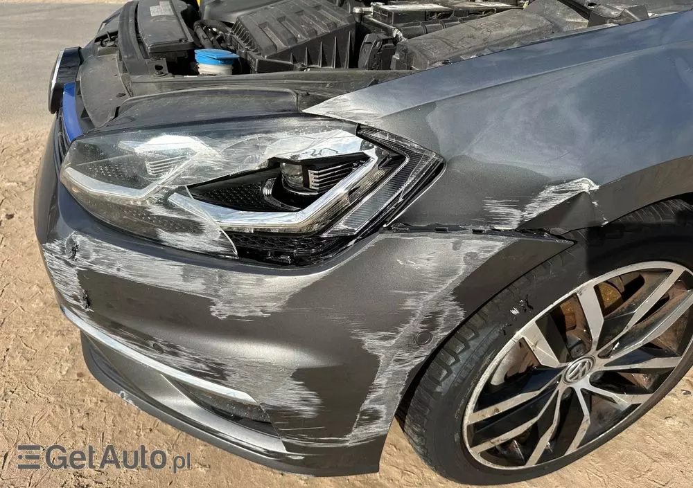 VOLKSWAGEN Golf 2.0 BlueTDI DSG Highline