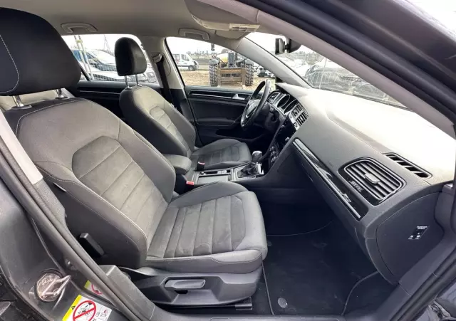 VOLKSWAGEN Golf 2.0 BlueTDI DSG Highline