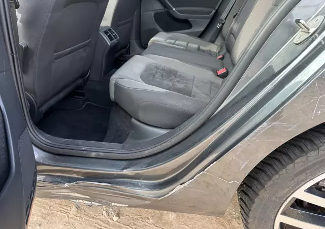 VOLKSWAGEN Golf 2.0 BlueTDI DSG Highline