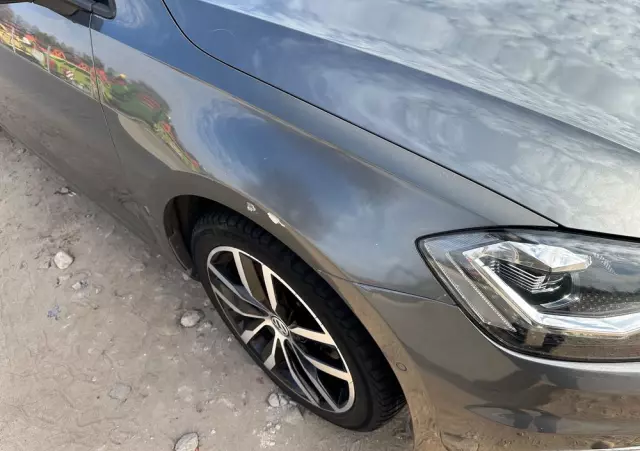 VOLKSWAGEN Golf 2.0 BlueTDI DSG Highline