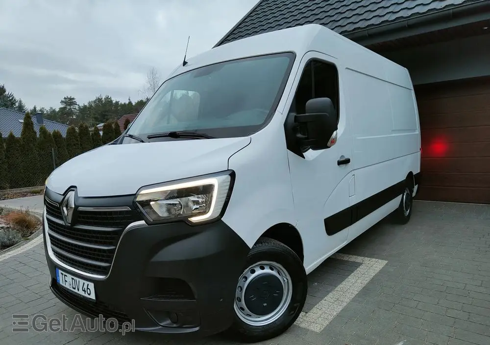 RENAULT Master 