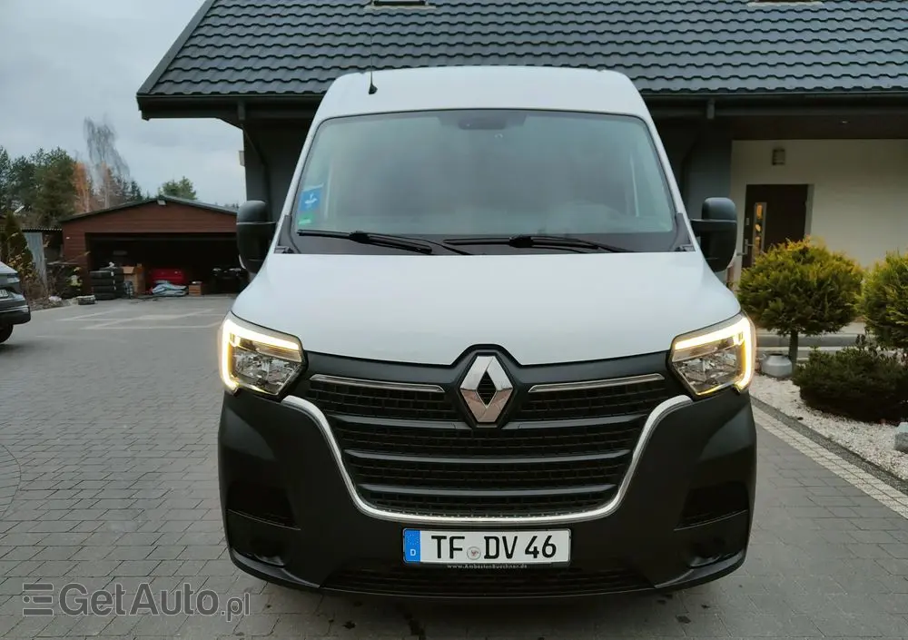 RENAULT Master 