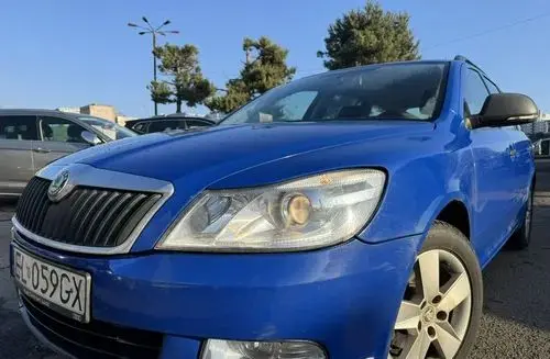 SKODA Octavia 