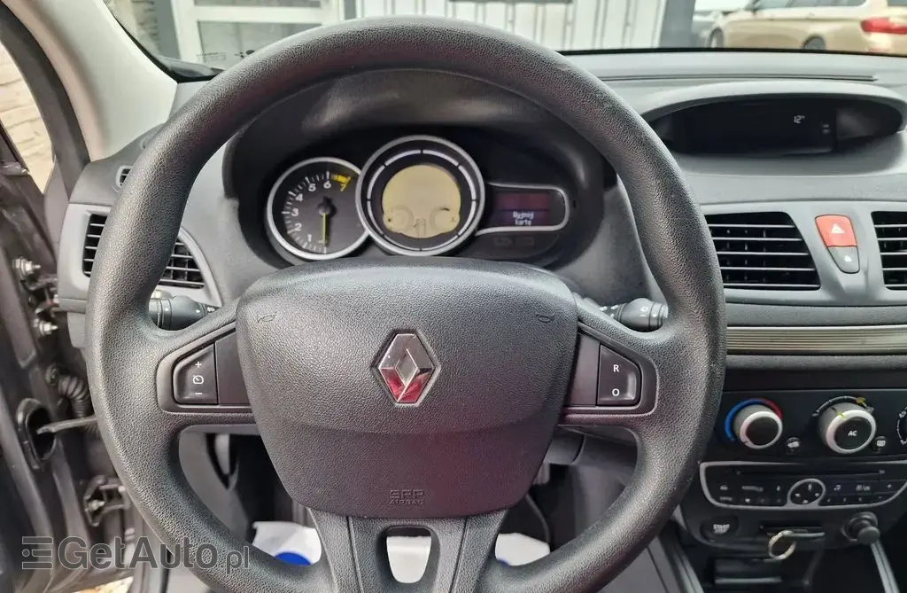 RENAULT Megane 