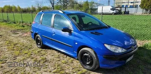 PEUGEOT 206 