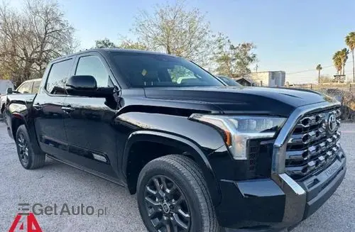 TOYOTA Tundra 
