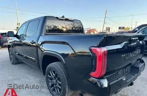 TOYOTA Tundra 