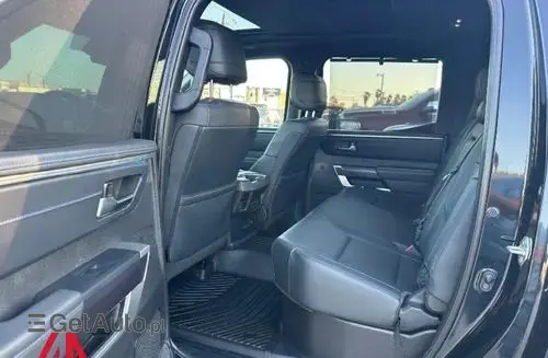 TOYOTA Tundra 
