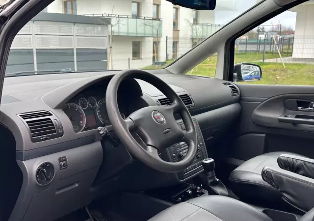 SEAT Alhambra 2.0 TDI Sport