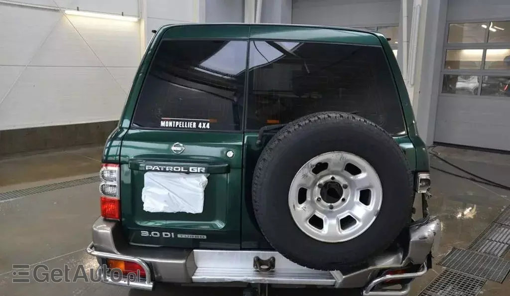 NISSAN Patrol 