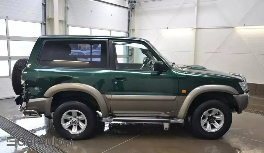 NISSAN Patrol 