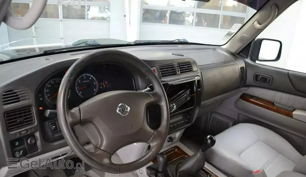 NISSAN Patrol 