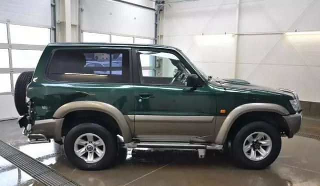 NISSAN Patrol 