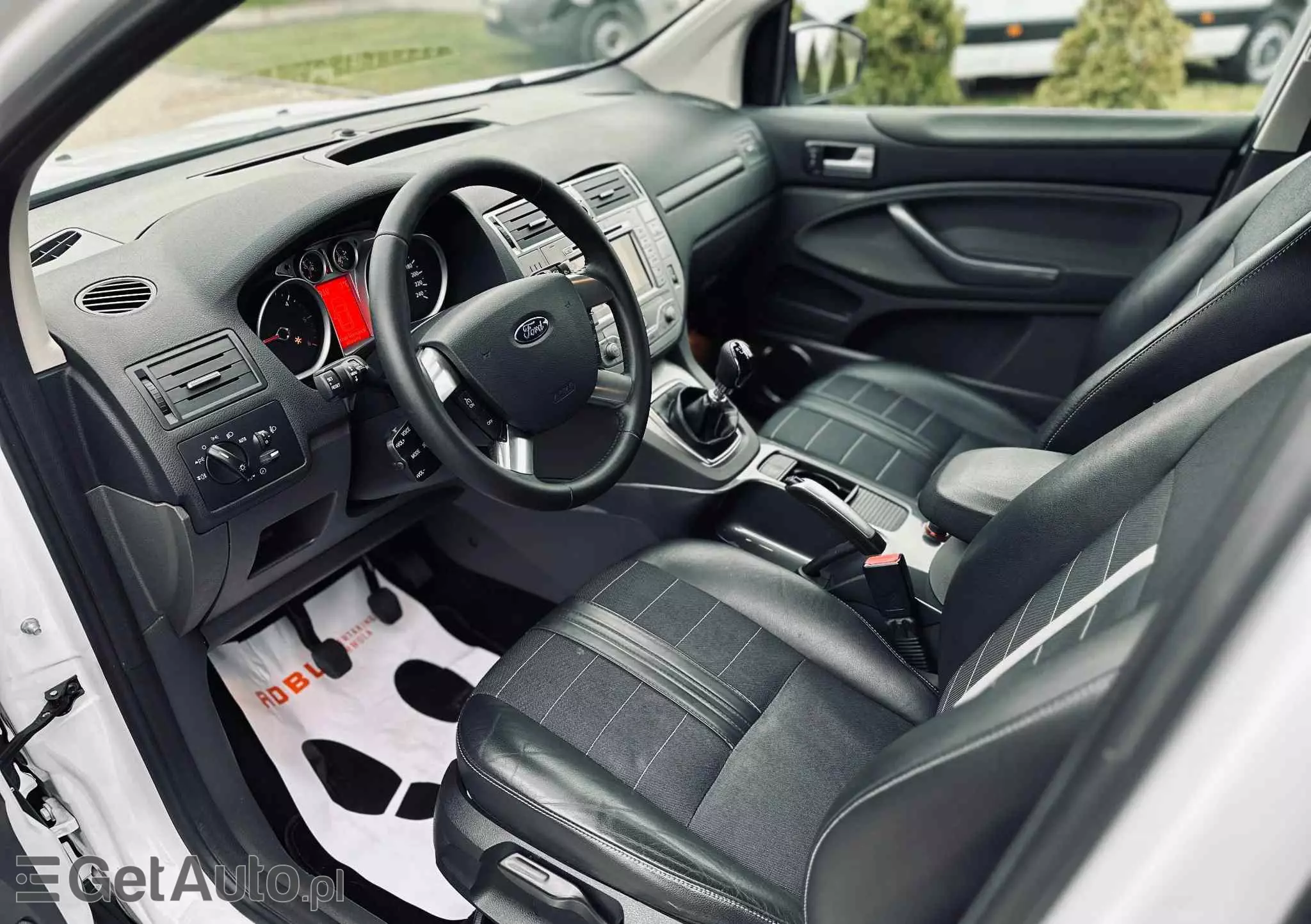 FORD Kuga 2.0 TDCi Individual FWD