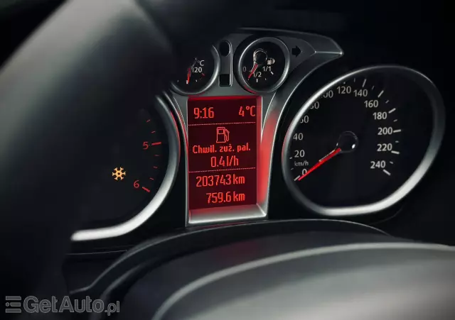 FORD Kuga 2.0 TDCi Individual FWD