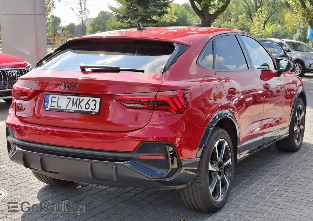 AUDI Q3 Sportback 