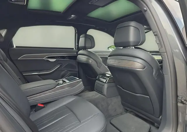 AUDI A8 L 55 TFSI quattro tiptronic